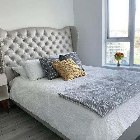 Downtown 3Br/2Ba+Views+Skytrain+Free Parking Apartment Vancouver Luaran gambar